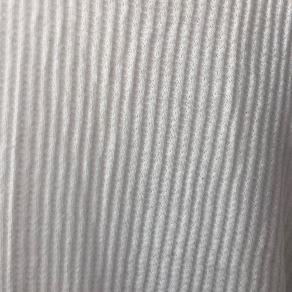 Comfortable flowy free people tank - Picture 2 of 4